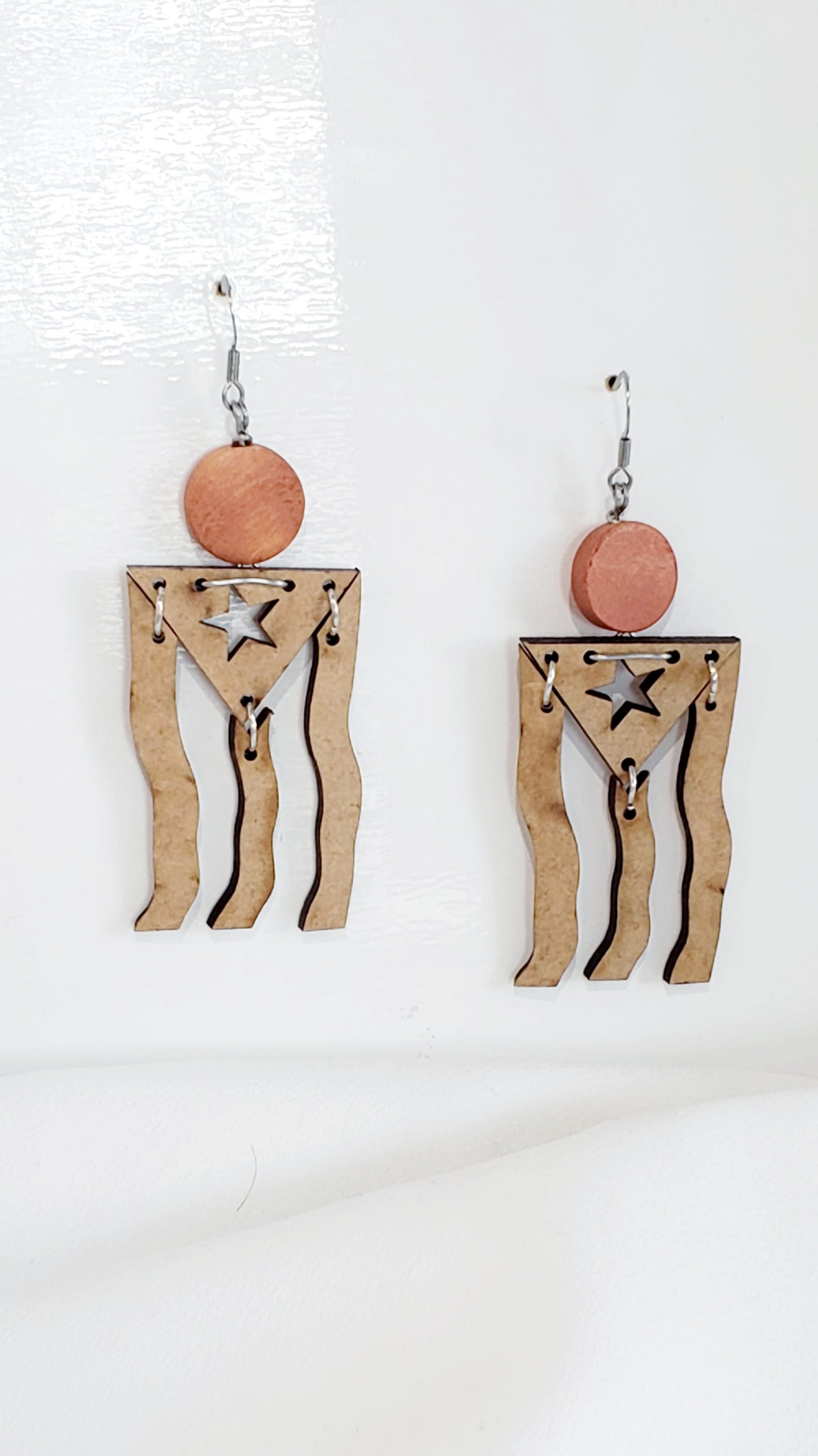 Pendientes de Madera de la Bandera Puertorriqueña - K.Beloved LLC
