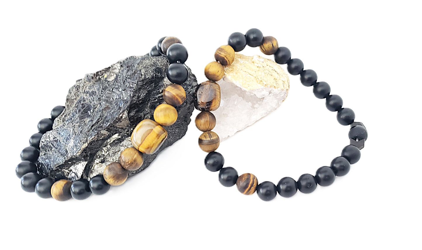Esta pulsera única combina el elegante Ojo de Tigre Amarillo Mate, una piedra poderosa que aporta no solo estilo, sino también un profundo significado espiritual y energético. - K.Beloved LLC
