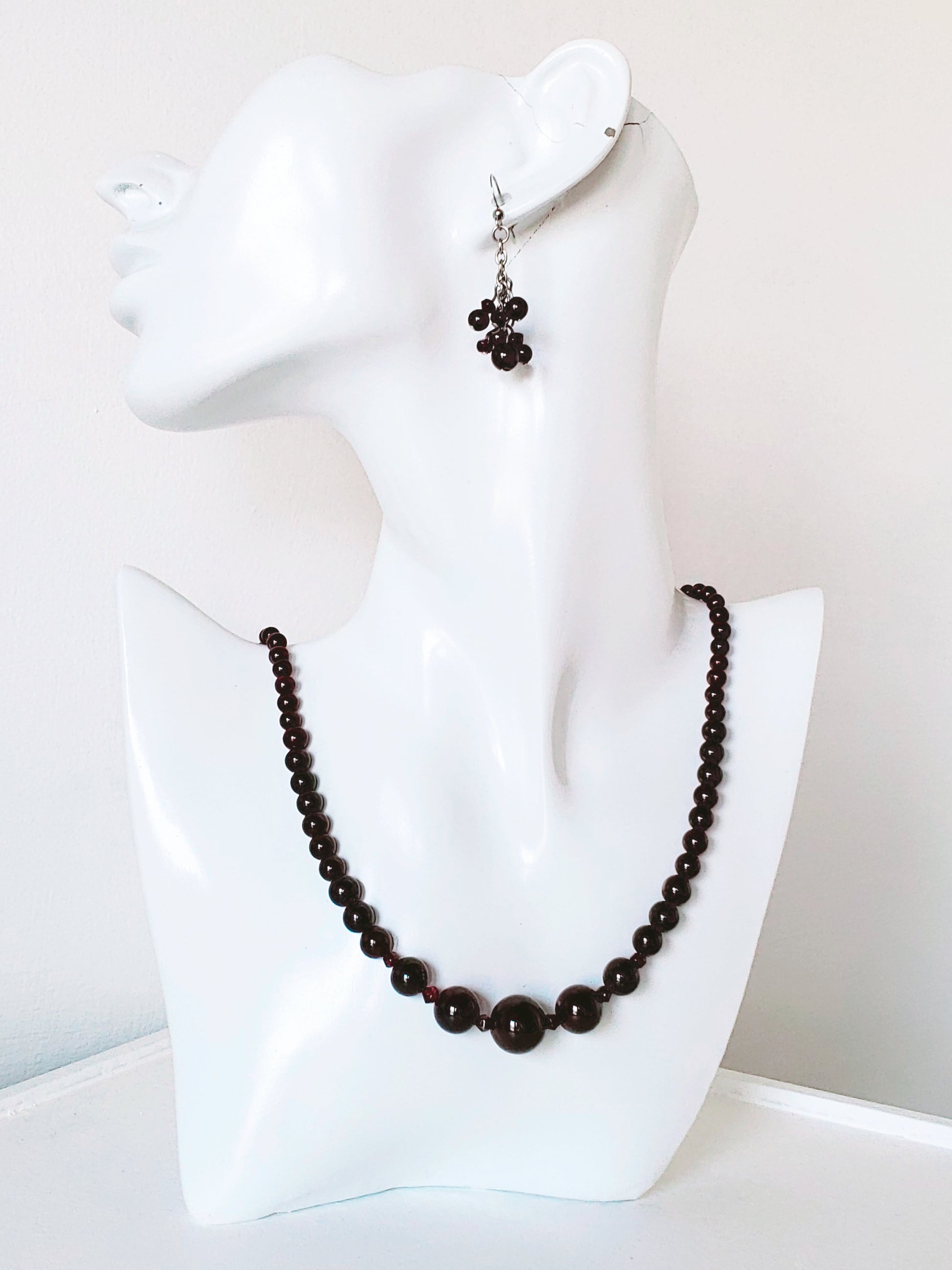 Garnet Necklace and Earrings Set - K.Beloved LLC