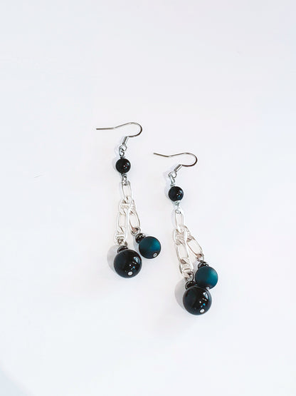 Aretes largo con Piedra Jasper Negra y Agate Azul - K.Beloved LLC