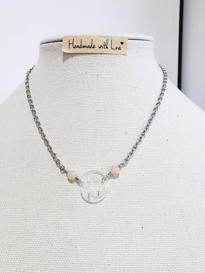 Dos estilo en Un mismo Collar, Collar en Acero Inoxidable con Dije del Mapa De P.R. en Resina Trasparente con Flores secas  y otro dije en Resina con Flor de Diente de león real - K.Beloved LLC