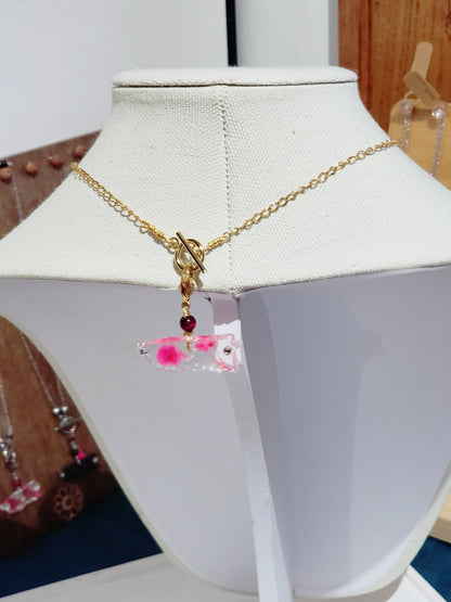 Dos estilo en Un mismo Collar, Collar en Acero Inoxidable con Dije con Mapa De P.R. en Resina con Flores secas  y otro dije en Resina con Flor seca color rosa - K.Beloved LLC