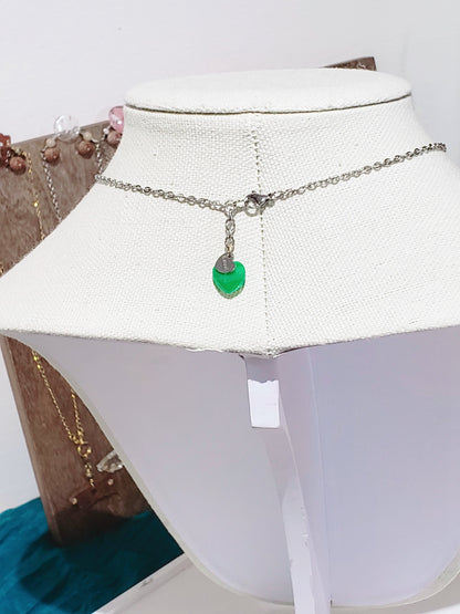 Collar en Acero Inoxidable con Dije de Mapa de PR en resina Transparente con Flores Verdes secas - K.Beloved LLC
