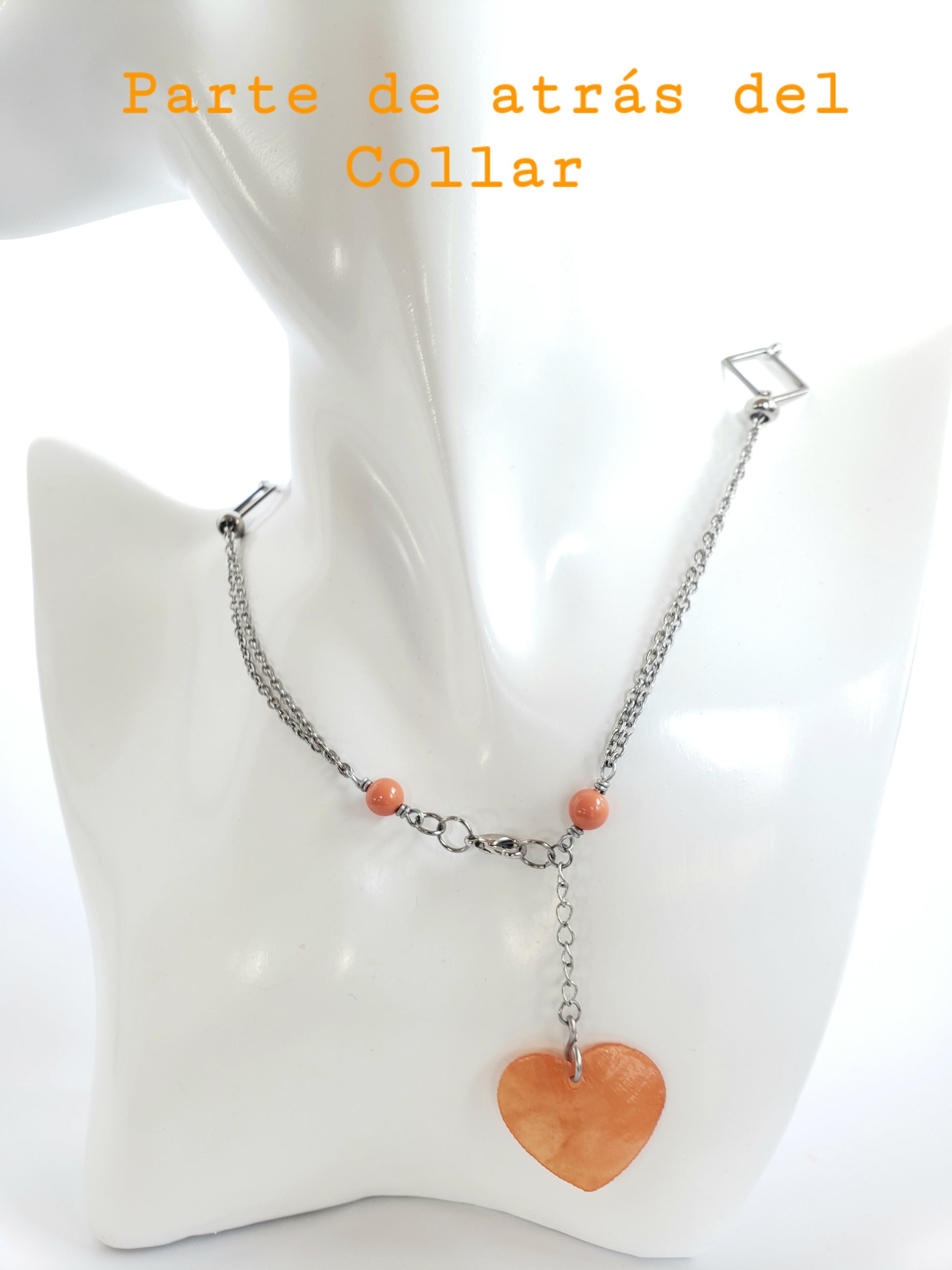 Collar de Acero Inoxidable con Perlas de Cristal Genuinas que ofrecen un Estilo Sutil y Delicado - K.Beloved LLC