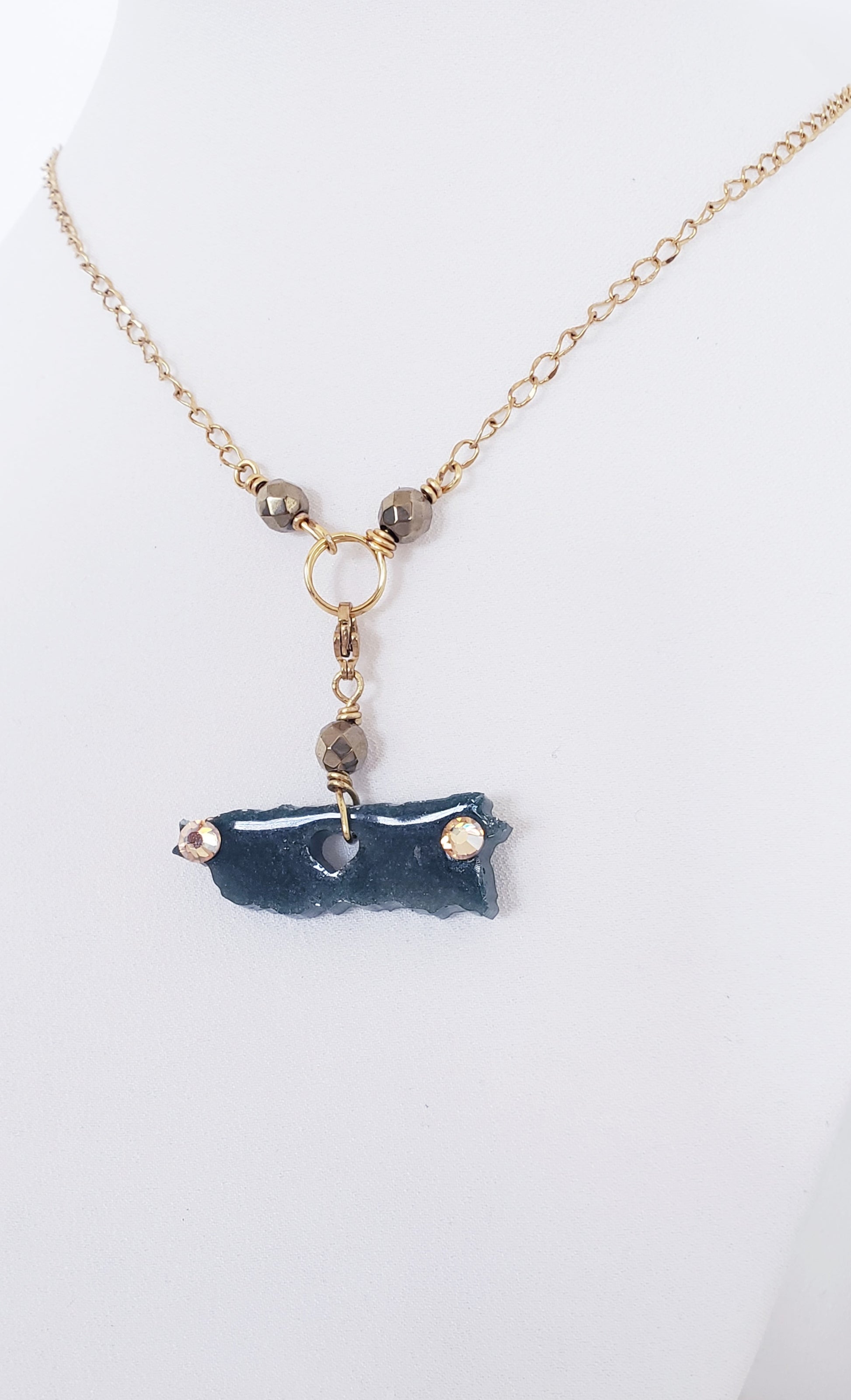 Collar en Acero Inoxidable con Dijes desmontables del Mapa De P.R. en Resina color Verde - K.Beloved LLC