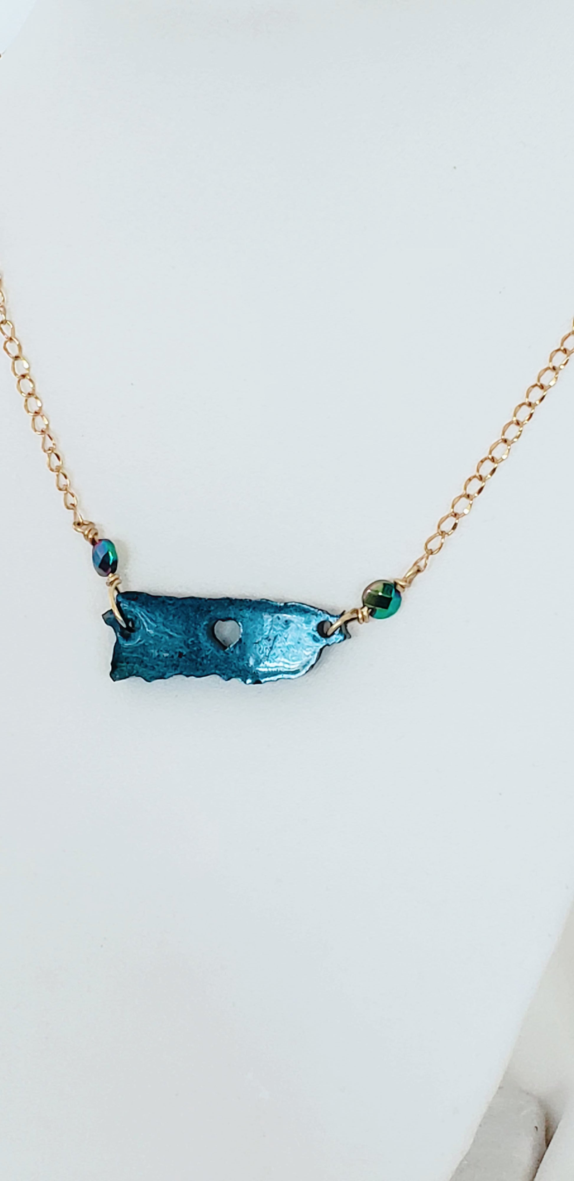 Collar en Acero Inoxidable con Mapa de Puerto Rico en Resina Azul - K.Beloved LLC