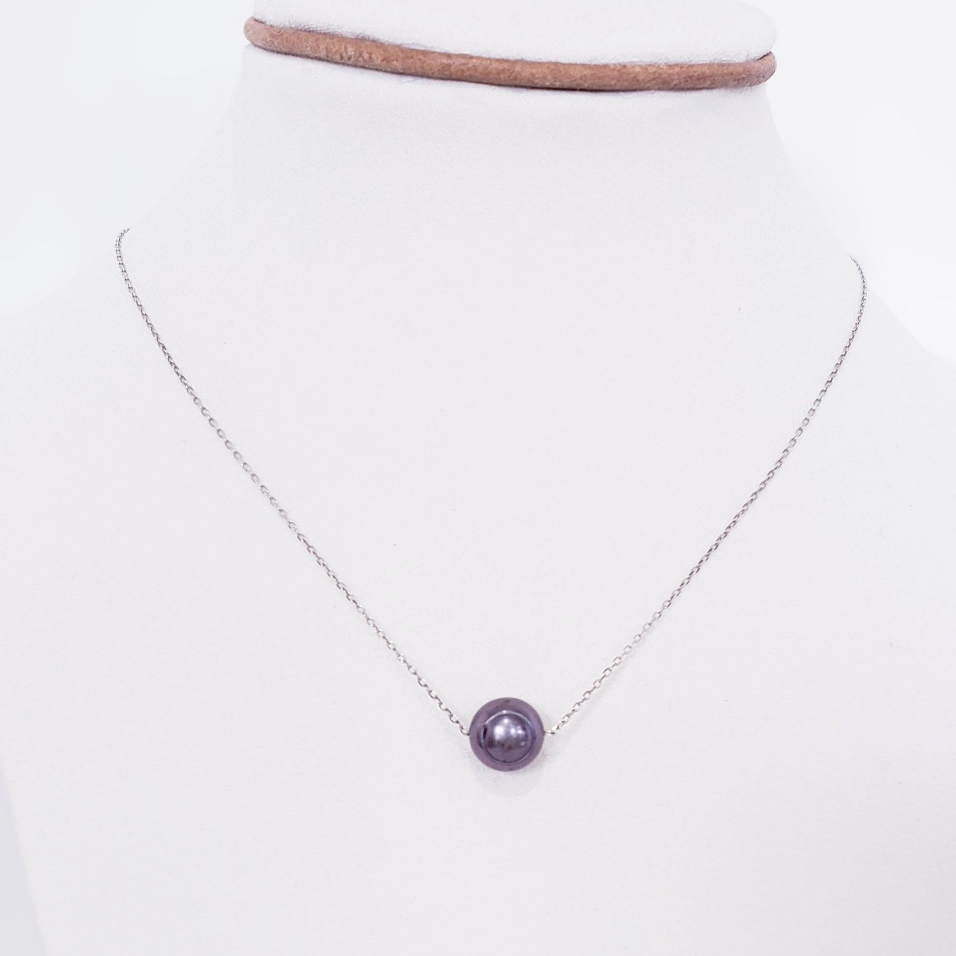 Delicado Collar en Plata 925 con Hermosa Perla Tahití Genuina - K.Beloved LLC