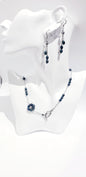 Conjunto de collar y aretes de Perlas Cultivadas de Agua Dulce será un complemento perfecto para su colección de accesorios. Las perlas naturales tienen un acabado suave y brillante que brilla con cada movimiento - K.Beloved LLC