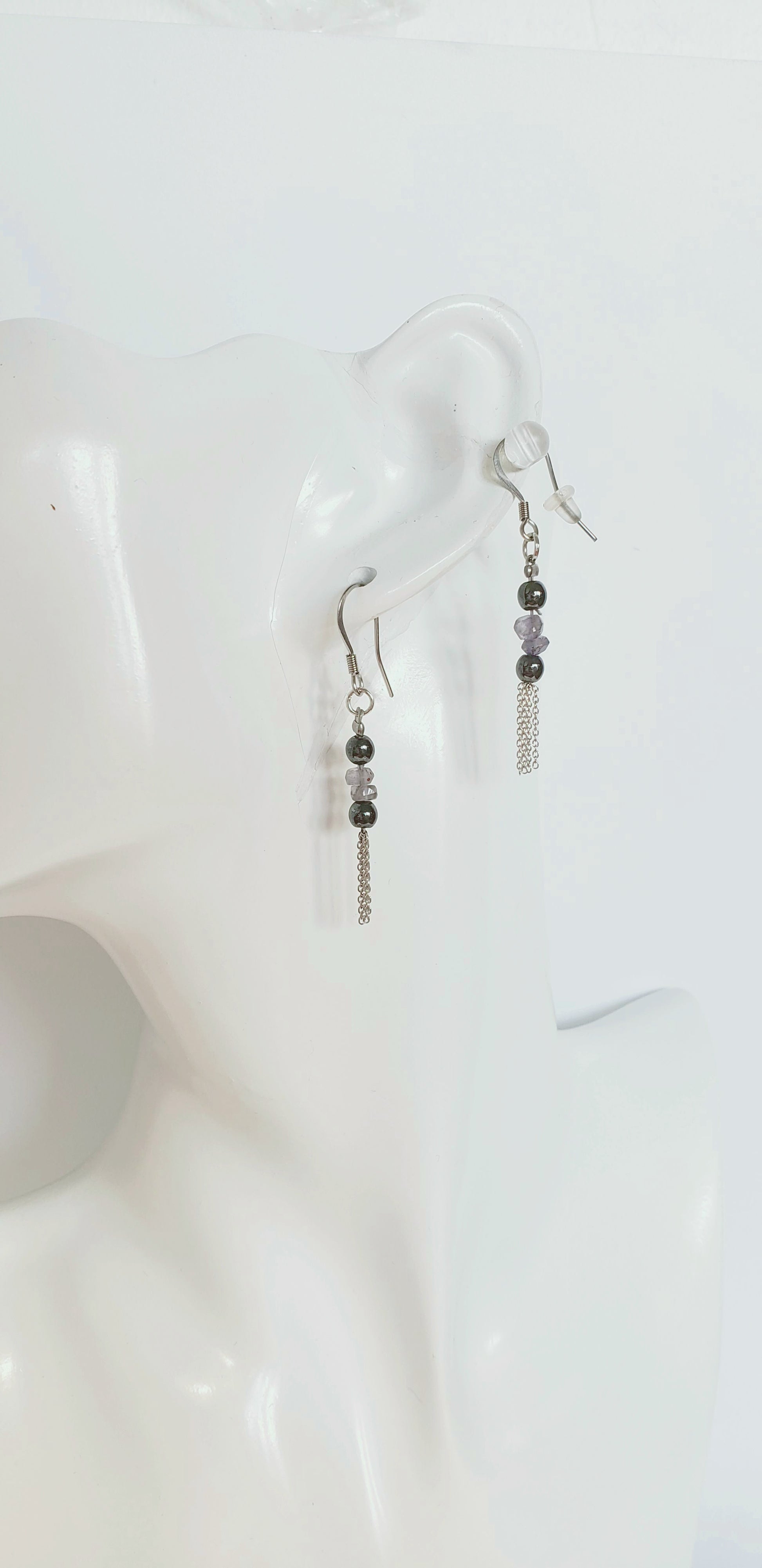 Dale un toque Delicado a tu Estilo con este hermoso Collar Combinado con sus Aretes en Plata 925 y delicada Piedra Iolite - K.Beloved LLC