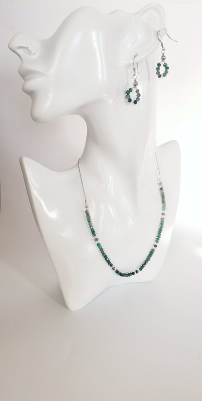 Elegancia Natural: Collar y Aretes en Plata 925 con Esmeraldas Genuinas - K.Beloved LLC