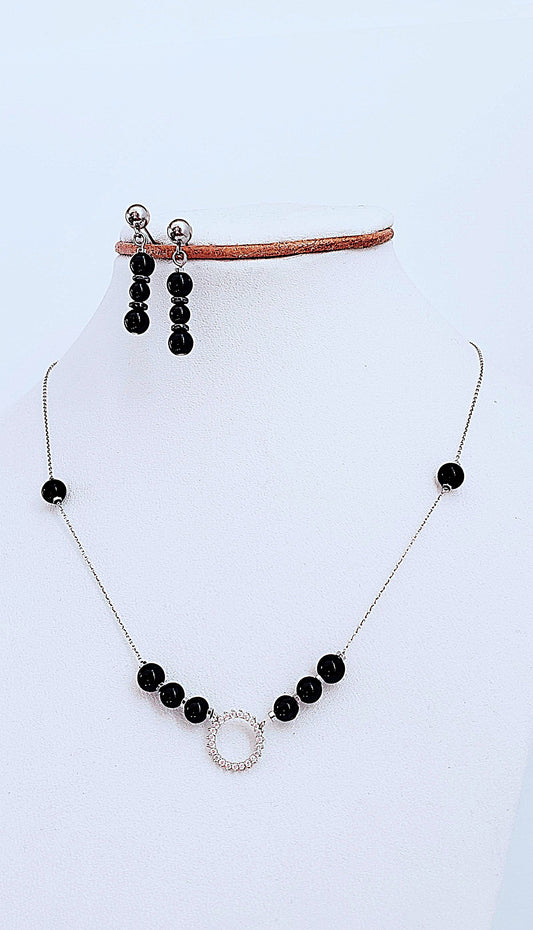 Dúo de impacto: Collar y aretes de Ágate Negra, el toque elegante y versátil que tu estilo necesita - K.Beloved LLC
