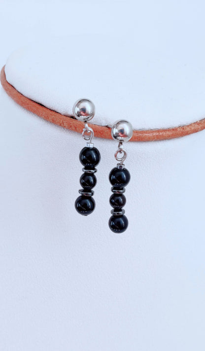 Dúo de impacto: Collar y aretes de Ágate Negra, el toque elegante y versátil que tu estilo necesita - K.Beloved LLC