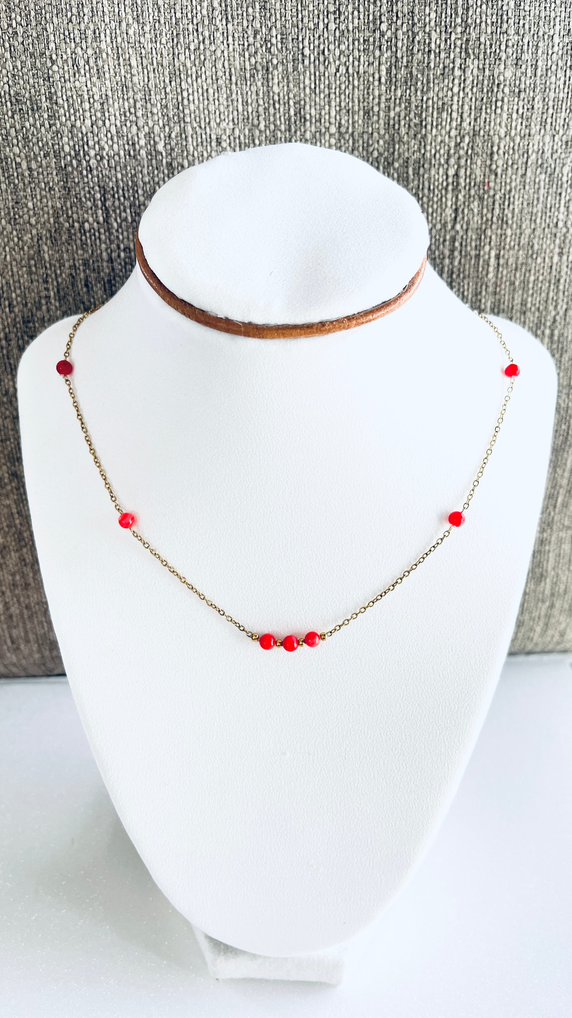 Collar en Acero Inoxidable con Perla de concha de nácar - K.Beloved LLC