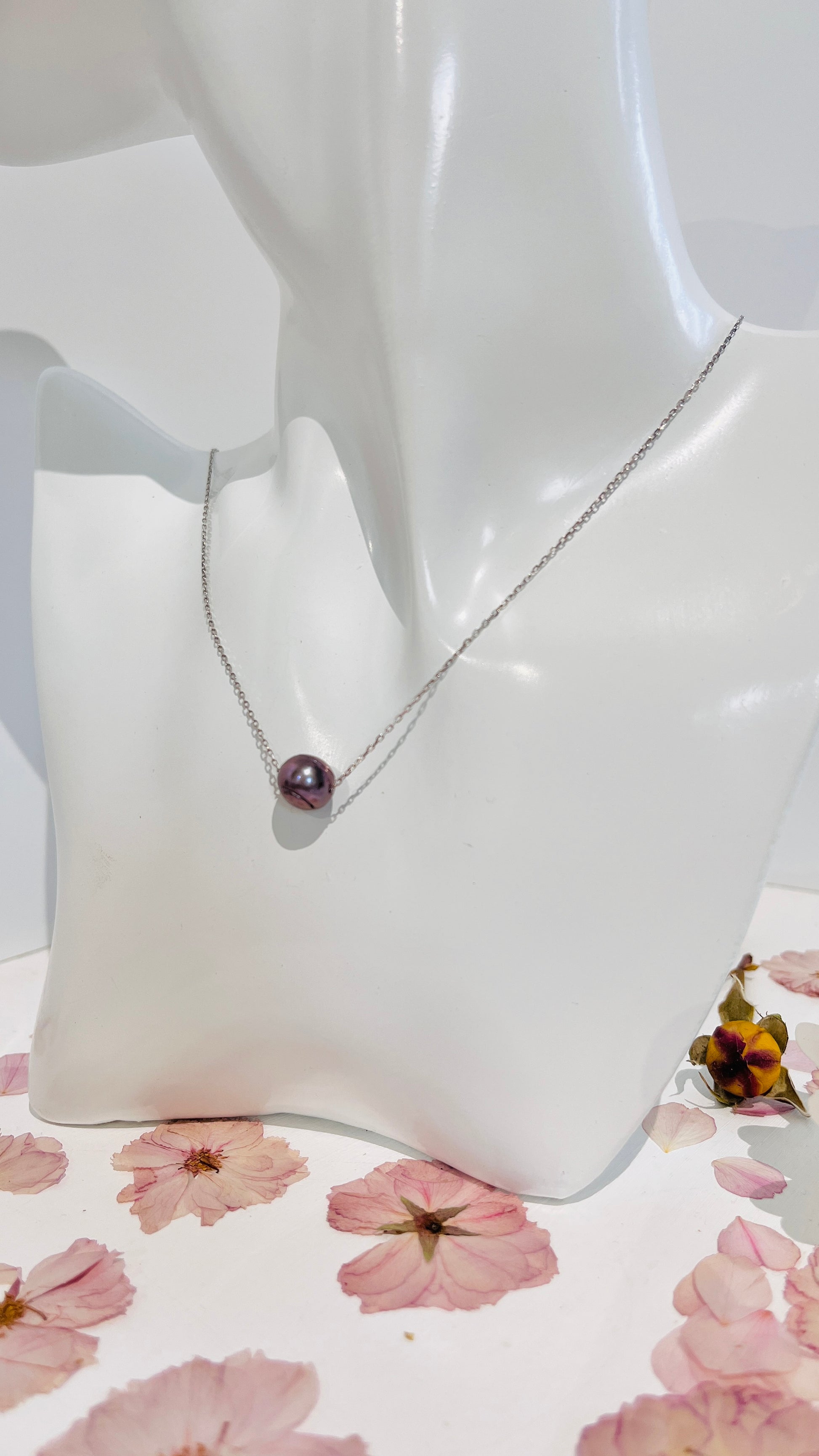 Delicado Collar en Plata 925 con Hermosa Perla Tahití Genuina - K.Beloved LLC