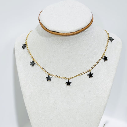 Collar en Acero Inoxidable con Estrella en Hematite Negro - K.Beloved LLC
