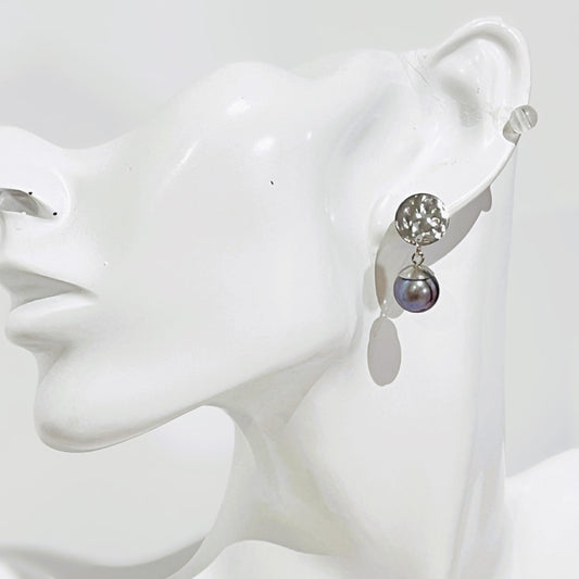 Delicado Aretes de Perlas Tahiti - K.Beloved LLC